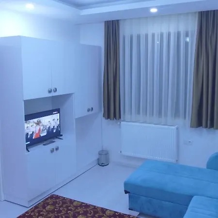 Deluxe Hotel